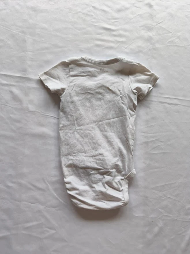 H&amp;M 3-month white short-sleeved newborn crossover body – photo 3